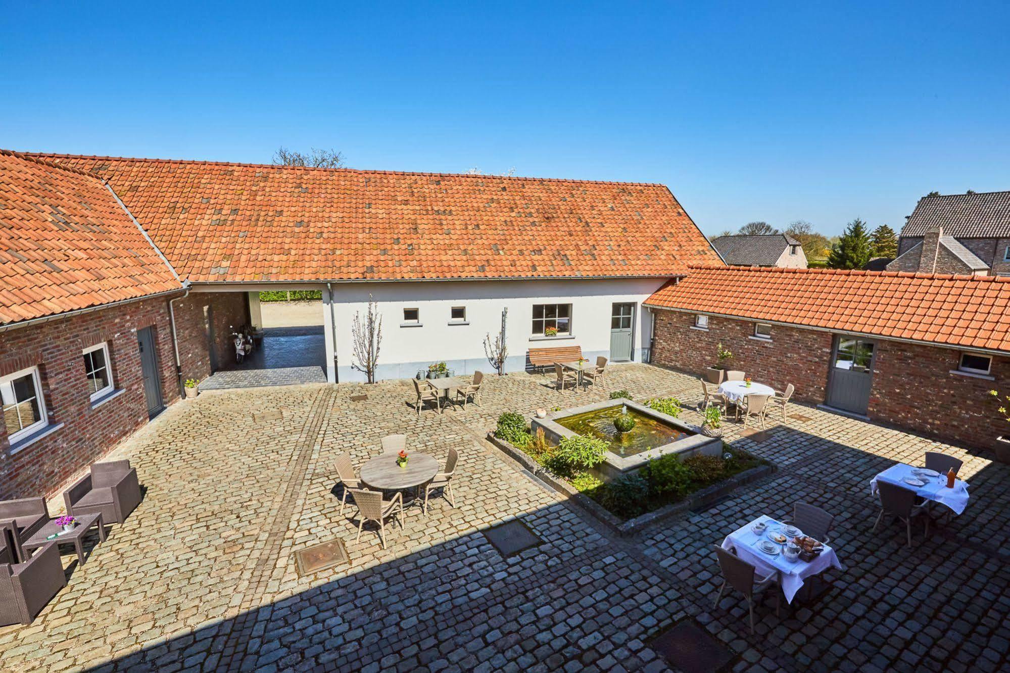 Wellness B&B De Zevenslaper Geetbets Exterior photo